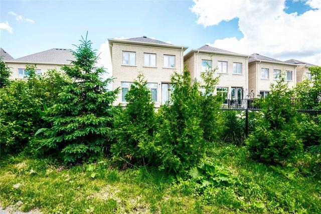 2434 Chateau Common Crt, House attached with 3 bedrooms, 4 bathrooms and 4 parking in Oakville ON | Image 29