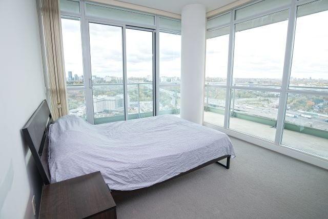 3111 - 29 Singer Crt, Condo with 2 bedrooms, 2 bathrooms and 1 parking in Toronto ON | Image 6