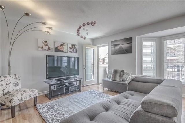 81 Mendelssohn St, House attached with 3 bedrooms, 2 bathrooms and 1 parking in Toronto ON | Image 10