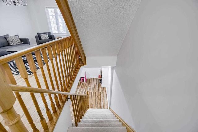 32 Jim Baird Mews, House attached with 3 bedrooms, 3 bathrooms and 1 parking in Toronto ON | Image 16
