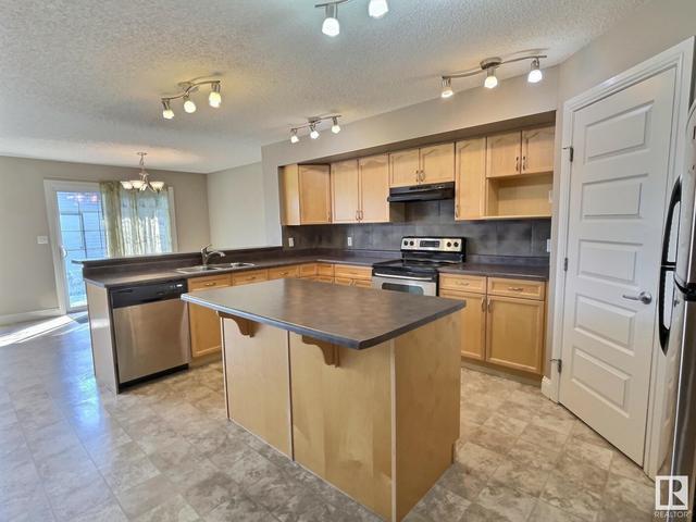 8081 Shaske Dr Nw, House detached with 5 bedrooms, 3 bathrooms and null parking in Edmonton AB | Image 13