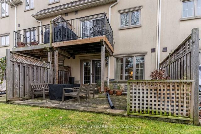 15 - 208 La Rose Ave, Townhouse with 3 bedrooms, 4 bathrooms and 2 parking in Toronto ON | Image 24