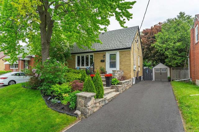 5 Ashdean Dr, House detached with 3 bedrooms, 3 bathrooms and 4 parking in Toronto ON | Image 20