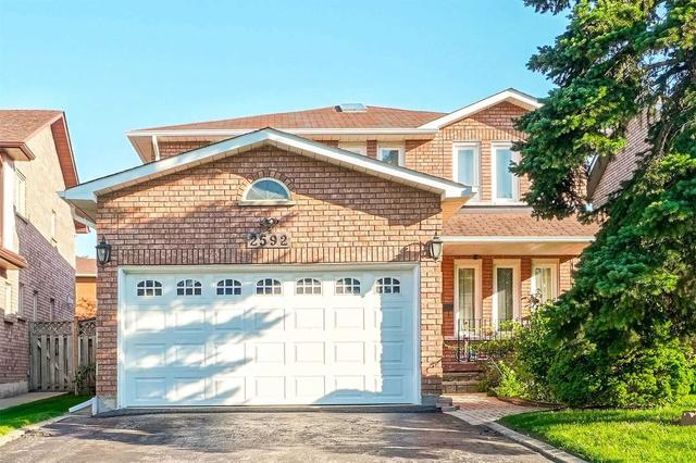 2592 Innisfil Rd, House detached with 4 bedrooms, 4 bathrooms and 4 parking in Mississauga ON | Image 1