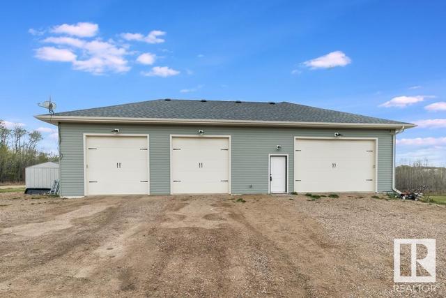 62315 Rge Rd 470, House detached with 4 bedrooms, 3 bathrooms and null parking in Bonnyville No. 87 AB | Image 4