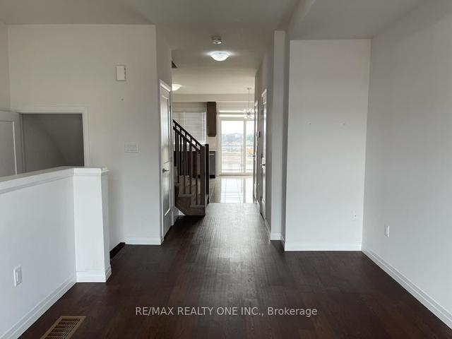 195 - 30 Times Square Blvd, House attached with 3 bedrooms, 3 bathrooms and 2 parking in Hamilton ON | Image 32