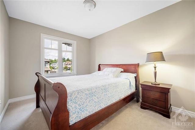 213 Butterfly Walk, Townhouse with 3 bedrooms, 3 bathrooms and 3 parking in Ottawa ON | Image 17