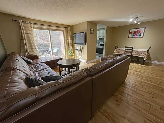 82 Loggers Run, Townhouse with 3 bedrooms, 3 bathrooms and 2 parking in Barrie ON | Image 12