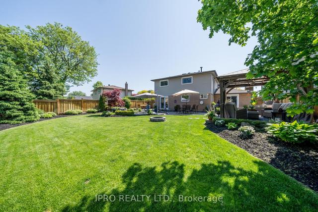 32 River View Dr, House detached with 3 bedrooms, 3 bathrooms and 6 parking in Brampton ON | Image 10