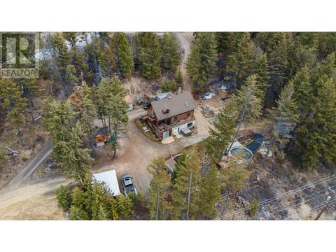 1809 Cardinal Creek Road, House detached with 3 bedrooms, 2 bathrooms and 1 parking in Central Okanagan BC | Card Image