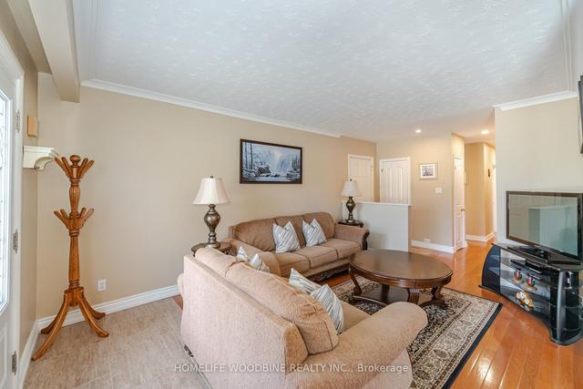 1342 Lewisham Dr, House detached with 3 bedrooms, 2 bathrooms and 2 parking in Mississauga ON | Image 34