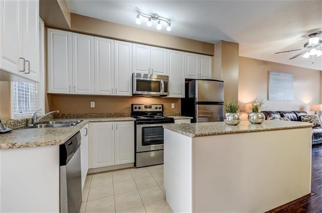 87 - 387 Beechgrove Dr, Townhouse with 3 bedrooms, 3 bathrooms and 1 parking in Toronto ON | Image 7