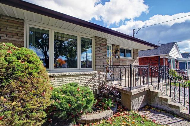 123 Central Park Blvd S, House detached with 3 bedrooms, 2 bathrooms and 5 parking in Oshawa ON | Image 12