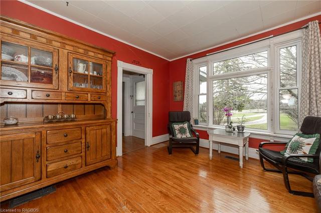 204117 Highway 26, Home with 4 bedrooms, 1 bathrooms and null parking in Meaford ON | Image 9