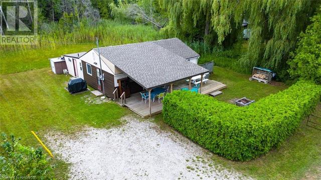 1223 2nd Avenue S, House detached with 3 bedrooms, 1 bathrooms and 4 parking in Saugeen 29 ON | Image 3