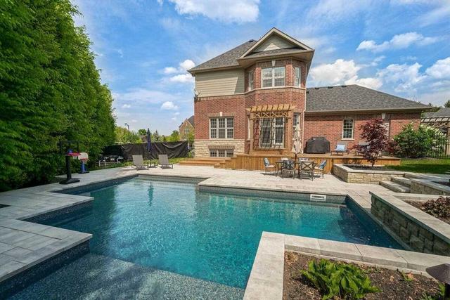 34 Barraclough Blvd, House detached with 4 bedrooms, 3 bathrooms and 10 parking in Halton Hills ON | Image 31