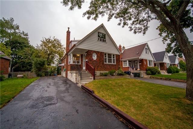 44 Amsterdam Ave, House detached with 4 bedrooms, 2 bathrooms and 3 parking in Toronto ON | Image 1