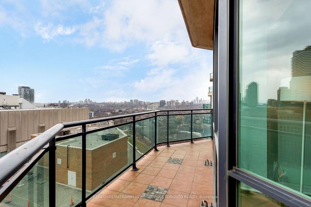 3107 - 300 Bloor St E, Condo with 2 bedrooms, 2 bathrooms and 2 parking in Toronto ON | Image 9
