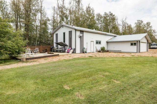 432041 Highway 795, House detached with 4 bedrooms, 3 bathrooms and 8 parking in Wetaskiwin County No. 10 AB | Image 31