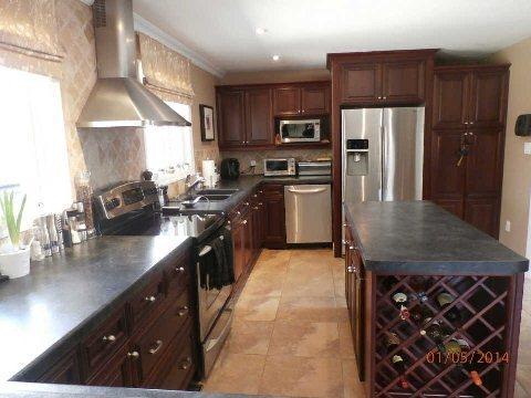 30 River Rd, House detached with 4 bedrooms, 2 bathrooms and 10 parking in Brampton ON | Image 10