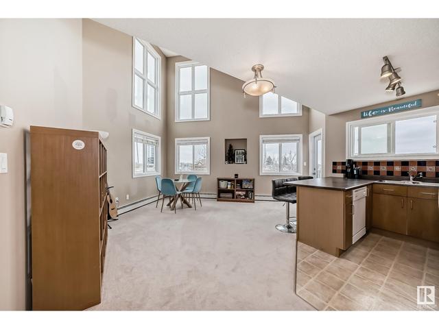402 - 10118 95 St Nw, Condo with 2 bedrooms, 2 bathrooms and null parking in Edmonton AB | Image 6