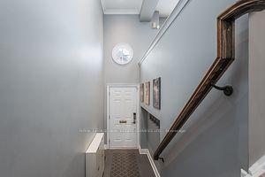 37 Leaves Terr, House attached with 2 bedrooms, 2 bathrooms and 2 parking in Toronto ON | Image 12