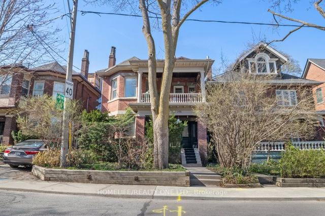 196-198 Glen Rd, House detached with 8 bedrooms, 5 bathrooms and 3 parking in Toronto ON | Image 12