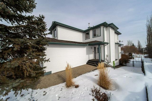 31 Briarwood Point, House detached with 4 bedrooms, 2 bathrooms and 6 parking in Stony Plain AB | Image 2