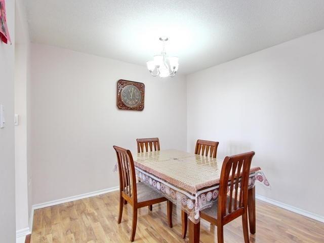 906 - 30 Malta Ave, Condo with 2 bedrooms, 2 bathrooms and 1 parking in Brampton ON | Image 10