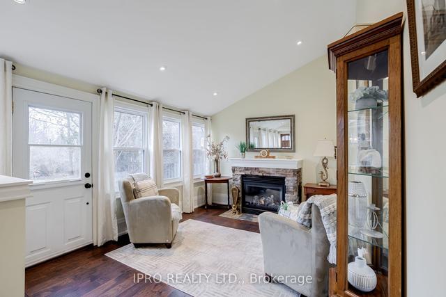 1 Parsons St, House detached with 3 bedrooms, 2 bathrooms and 2 parking in Orangeville ON | Image 10