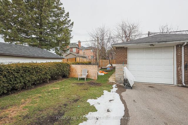 1178 Glencairn Ave, House detached with 2 bedrooms, 2 bathrooms and 2 parking in Toronto ON | Image 33
