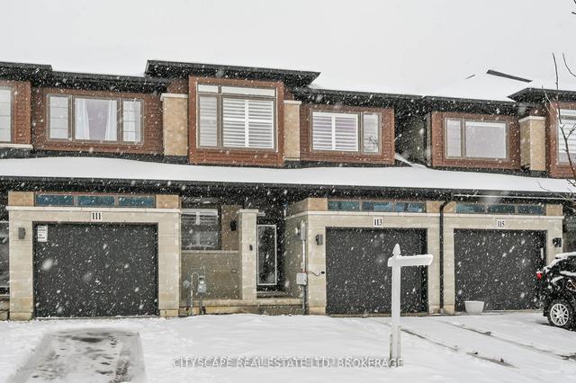 113 Columbus Gate N, House attached with 3 bedrooms, 4 bathrooms and 2 parking in Hamilton ON | Image 1