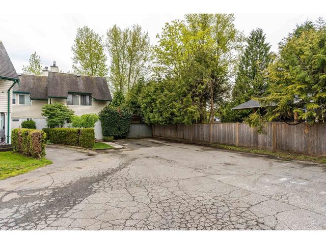 15 - 26874 32 Avenue, House attached with 4 bedrooms, 2 bathrooms and 2 parking in Langley BC | Image 1