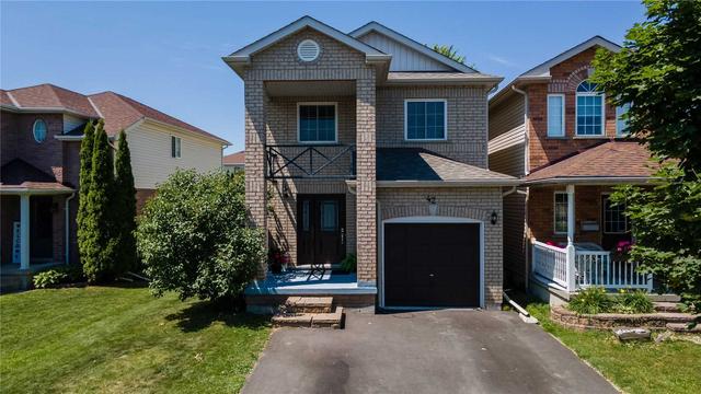 42 Julia Cres, House detached with 4 bedrooms, 3 bathrooms and 5 parking in Orillia ON | Image 1