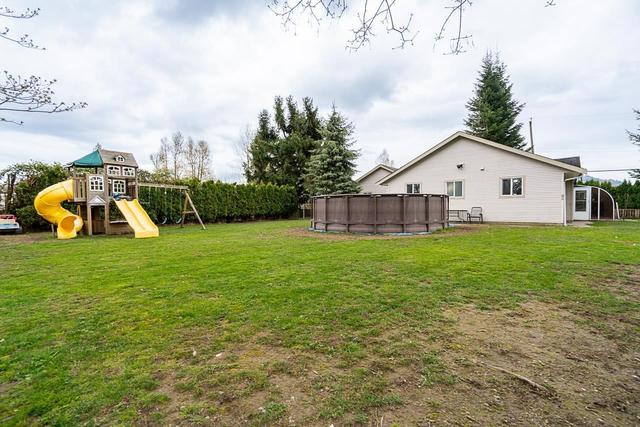 35261 Shook Road, House detached with 3 bedrooms, 2 bathrooms and null parking in Mission BC | Image 36