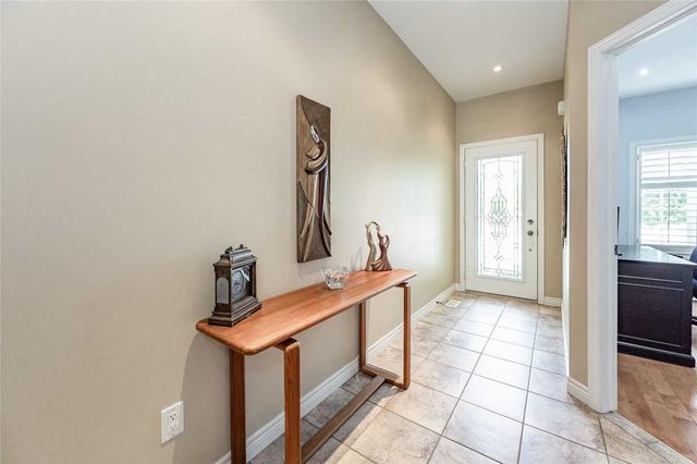 80 Oakhampton Tr, Townhouse with 3 bedrooms, 3 bathrooms and 2 parking in Hamilton ON | Image 12