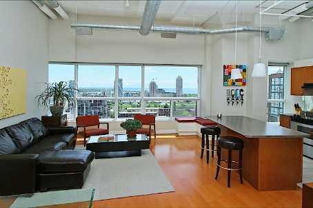 uph14 - 700 King St W, Condo with 2 bedrooms, 2 bathrooms and 1 parking in Toronto ON | Image 2