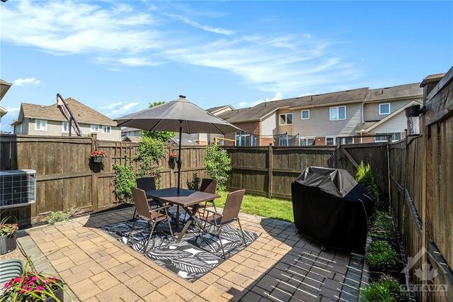 204 Bookton Place, Townhouse with 3 bedrooms, 3 bathrooms and 3 parking in Ottawa ON | Image 26
