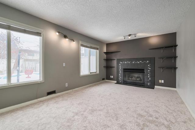 52 Waterstone Crescent Se, House detached with 3 bedrooms, 3 bathrooms and 4 parking in Calgary AB | Image 11