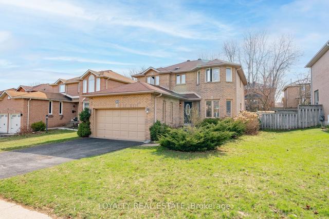 24 Neelands St, House detached with 4 bedrooms, 3 bathrooms and 4 parking in Barrie ON | Image 12