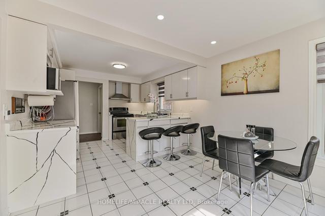 32 Plover Pl, House detached with 4 bedrooms, 4 bathrooms and 6 parking in Brampton ON | Image 6