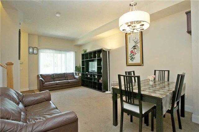 th3 - 330 Village Green Sq, Townhouse with 3 bedrooms, 3 bathrooms and 2 parking in Toronto ON | Image 5