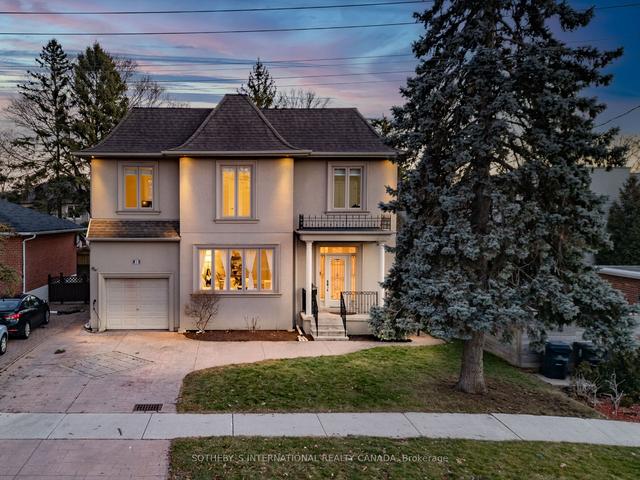 25 North Heights Rd, House detached with 4 bedrooms, 4 bathrooms and 3 parking in Toronto ON | Image 1