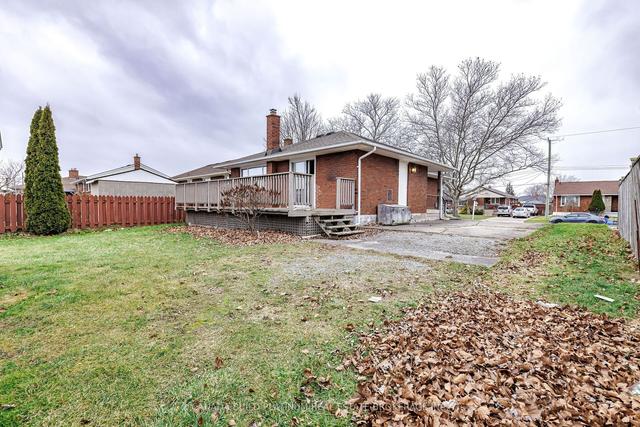 7156 Warden Ave E, House detached with 3 bedrooms, 1 bathrooms and 7 parking in Niagara Falls ON | Image 39