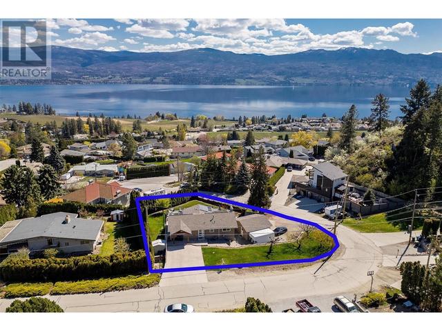 3056 Ourtoland Road, House detached with 4 bedrooms, 2 bathrooms and 2 parking in West Kelowna BC | Image 6