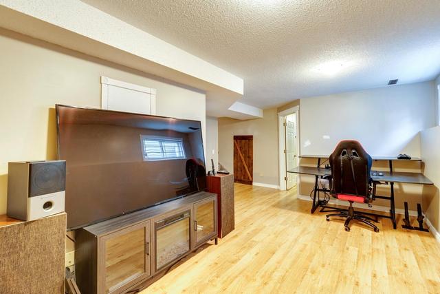12 Scenic Hill Close Nw, House detached with 4 bedrooms, 2 bathrooms and 4 parking in Calgary AB | Image 37