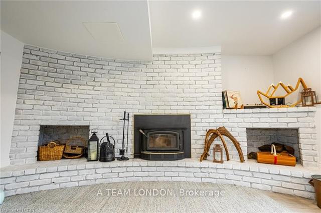16 Blue Ridge Pl, House detached with 3 bedrooms, 3 bathrooms and 6 parking in London ON | Image 24