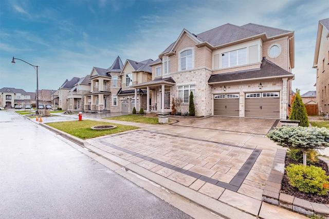 9 Henna St, House detached with 4 bedrooms, 7 bathrooms and 4 parking in Brampton ON | Image 12