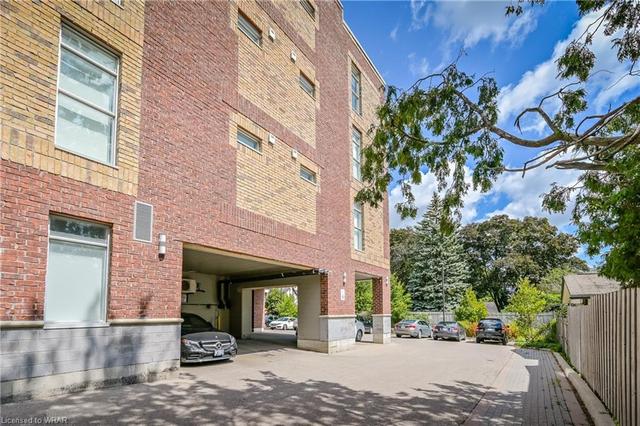 204 - 36 Regina Street, House attached with 2 bedrooms, 2 bathrooms and 1 parking in Waterloo ON | Image 27