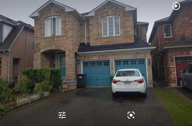 36 Dunure Cres, House detached with 4 bedrooms, 3 bathrooms and 4 parking in Brampton ON | Image 1